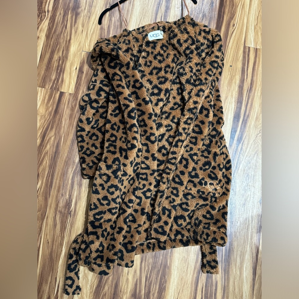 UGG robe size S